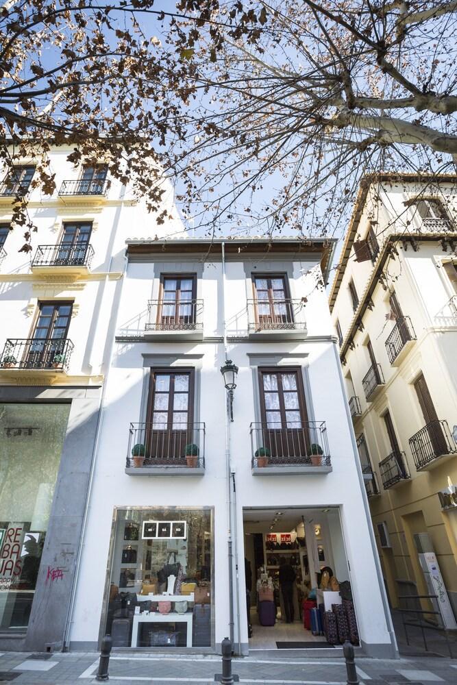 La Casa De La Trinidad Suites Гранада Екстериор снимка