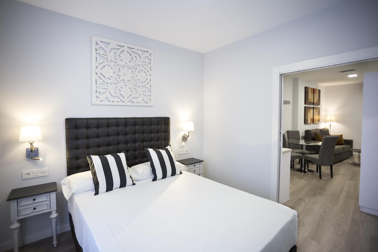 La Casa De La Trinidad Suites Гранада Екстериор снимка